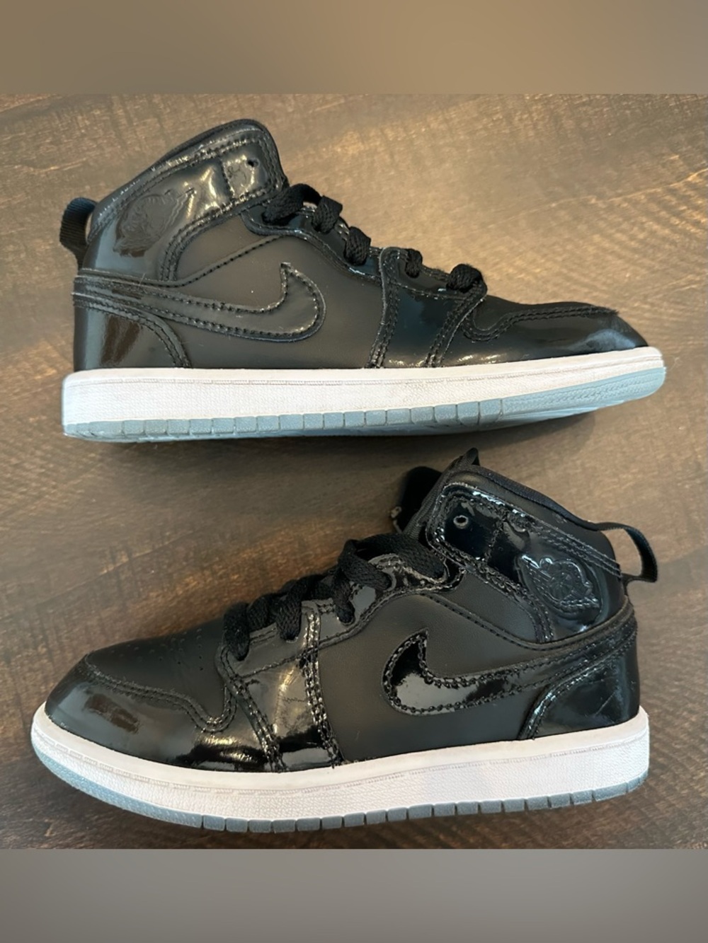 Nike Air Jordan 1 Mid SE GS "Space Jam" DV1339-004-Youth Size 1Y